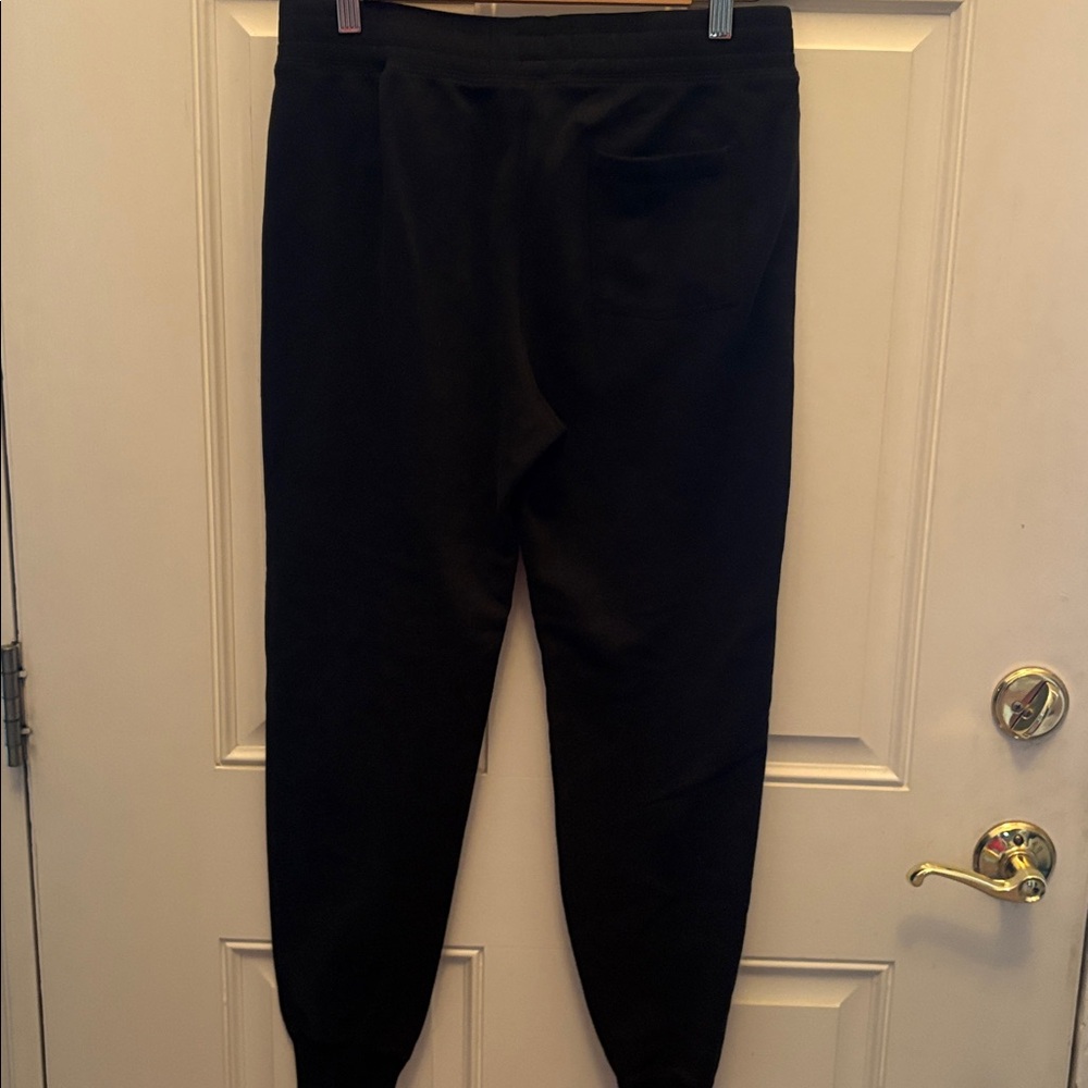 Hollister Men's Black Sweatpants - Picture 2 of 3